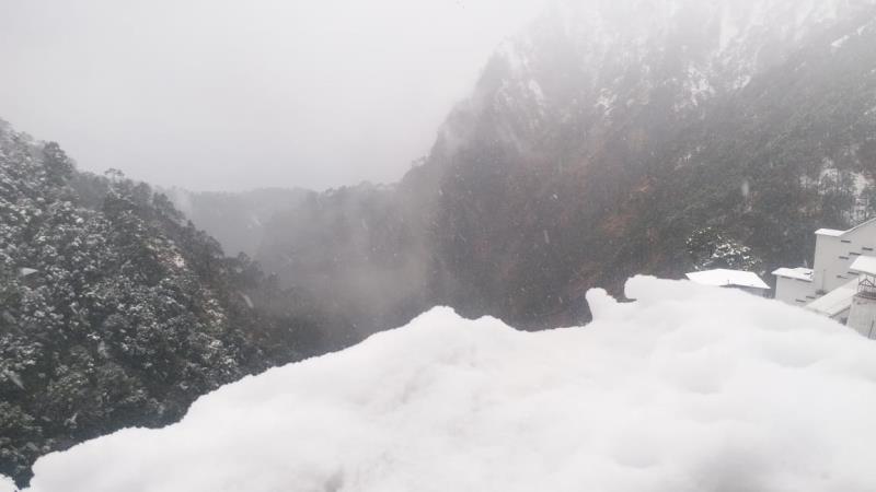 Glimpses from Bhawan after it receives fresh snowfall on 21/01/2020. In spite of the cold wave conditions and snowfall, thousands of pilgrims were making a beeline for the cave shrine  of Shri Mata Vaishno Devi.